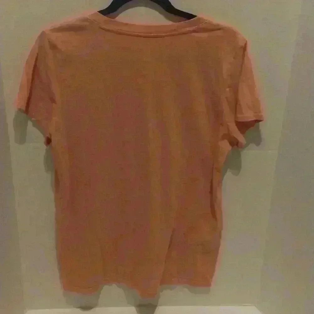 The North Face T-Shirt Womens Large Pink Relaxed Fit V-Neck Short Sleeve Casual